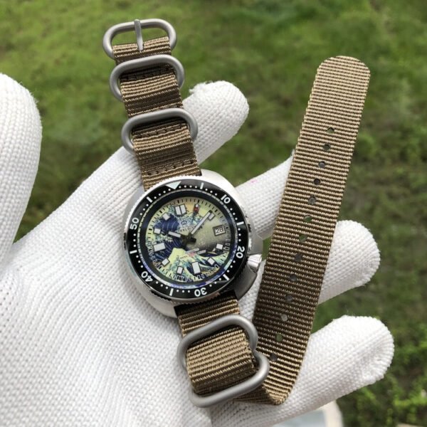 Steeldive SD1970 Great Wave Turtle Diver Watch - Image 6