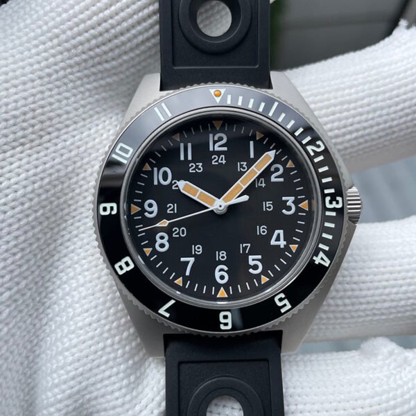 Steeldive SD1944 NH35 Retro Military Watch - Image 8