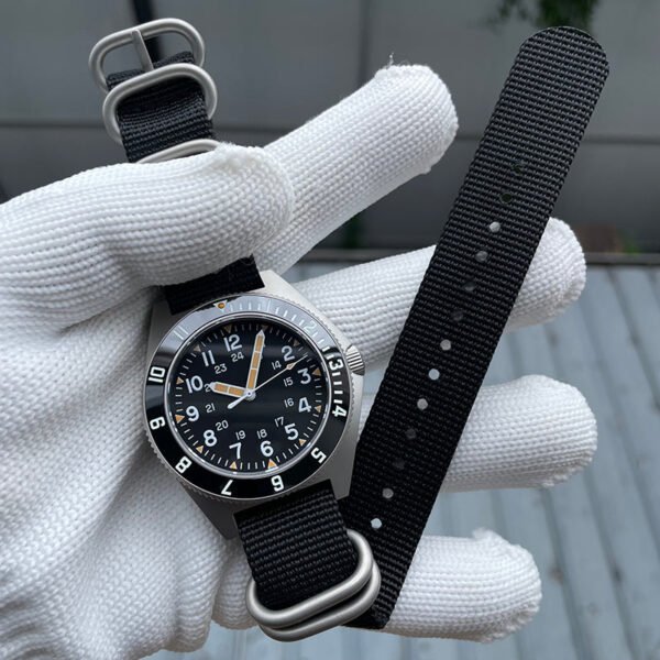 Steeldive SD1944 NH35 Retro Military Watch - Image 5
