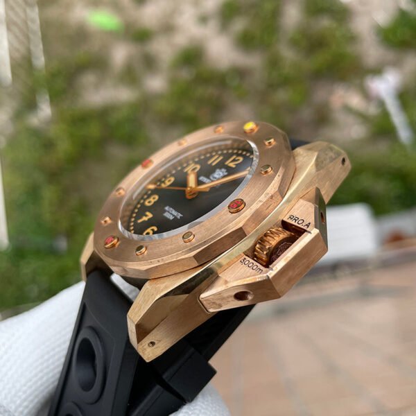 Steeldive SD1945S Bronze 3000m Deep Dive Watch - Image 4
