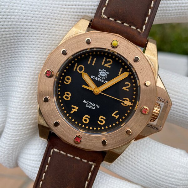 Steeldive SD1945S Bronze 3000m Deep Dive Watch - Image 2