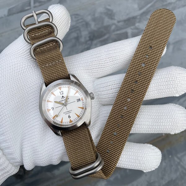 Steelflier SF751 NH35 Automatic Vintage Men Watch - Image 4