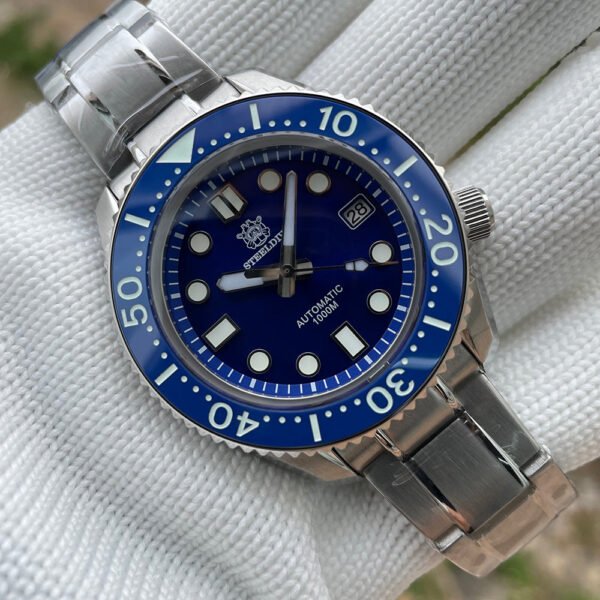Steeldive SD1968 Mariner 300 Monobloc Dive Watch - Image 4