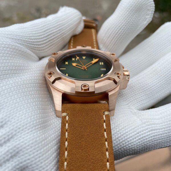 Steeldive SD1943S Solid Bronze Screws Design Watch - Image 8