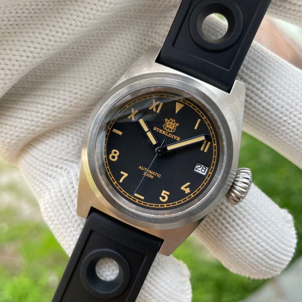 Steeldive SD1904 NH35 Vintage Military Pilot Watch - Image 7