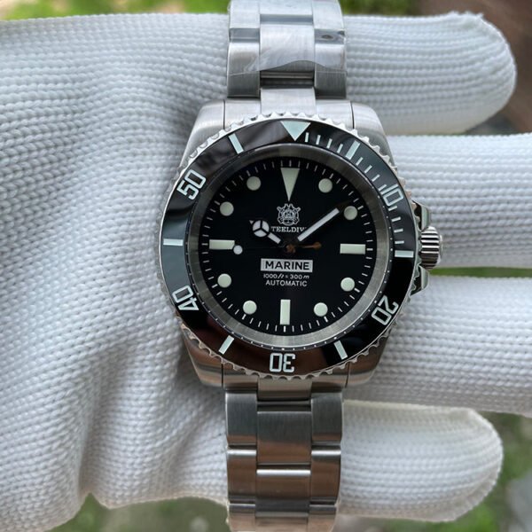 Steeldive SD1954 Sub Automatic Watch - Image 2
