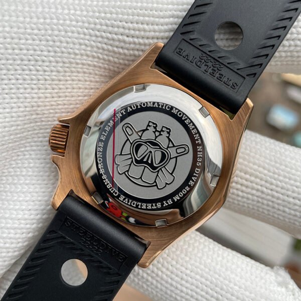 Steeldive SD1973S SKX007 Bronze Dive Watch - Image 18