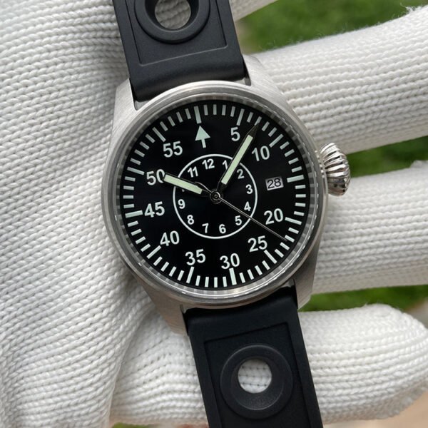 Steeldive SD1928T Type B Pilot Watch - Onion Crown - Image 5