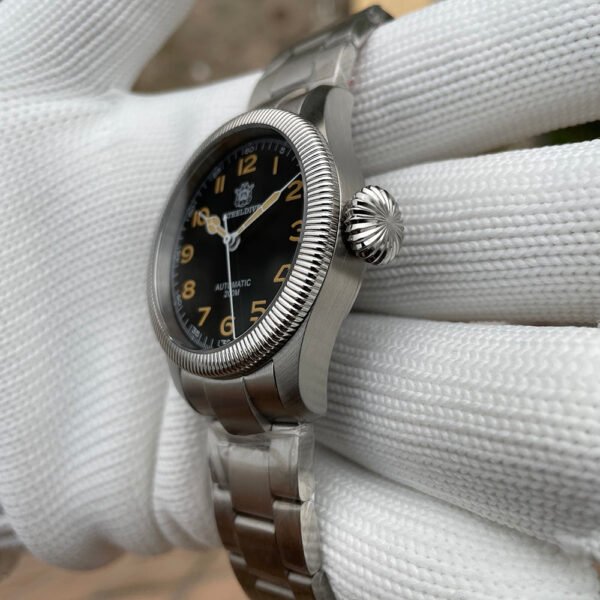 Steeldive SD1906 V2 NH35 Automatic Watch - Image 17