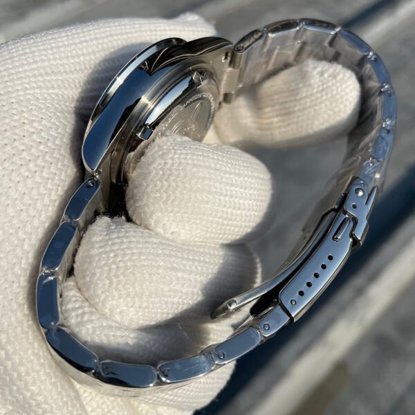 Steelflier SF733 VK63 Chronograph Quartz Watch - Image 3